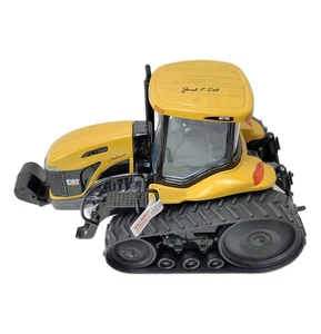 ERTL Agco CAT Challenger MT765 Tractor Signature Edition 2003 1/16 Scale - Picture 1 of 7