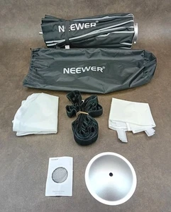 Unused Neewer 65CM Quick Release Octagonal Softbox - Picture 1 of 18