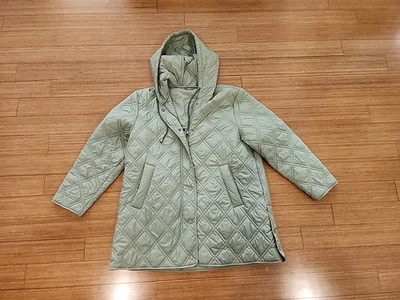 New Women's BERNARDO Fig Leaf  Hooded Quilted Liner Jacket Size XL - Image 1 of 4
