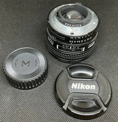 Nikon AF Nikkor 20mm f/2.8 D Lens for F-Mount – Very Good Condition - Image 1 of 4