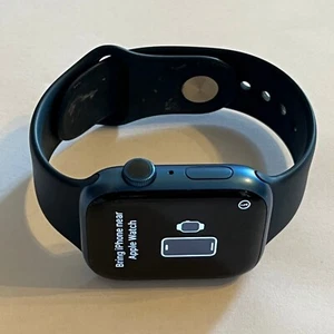 Apple Watch Series 7 - Boîtier en aluminium bleu 45 mm avec bracelet sport MKN83LL/A pour pièces ! - Photo 1 sur 6