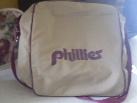PHILADELPHIA PHILLIES TOTE BAG/CARRYALL Vintage 1980s /Old Logo/Vinyl Strap /VG Cover