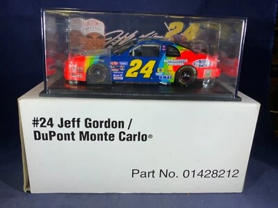 S4-55 JEFF GORDON #24 DUPONT 1997 CHEVY MONTE CARLO - LA COLECCIÓN HAMILTON Foto 1 de 4