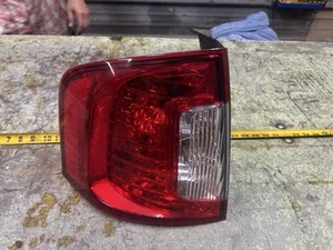 Luz trasera izquierda del lado del conductor Ford Edge 2011-2014 - Imagen 1 de 19