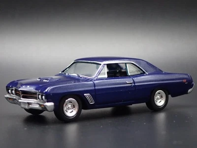 1967 67 Buick GS 400 Blue 1:64 Scale Collectible Diorama Diecast Modello Auto - Immagine 1 di 4