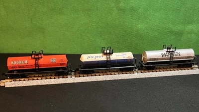 N Scale Tank Cars: Hooker, Warren & Jack Frost- AHM And Life Like Set Of 3 EUC - Image 1 of 4