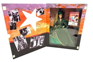 VINTAGE 1994 HOLLYWOOD LEGENDS BARBIE AS SCARLETT O’HARA 12045 SCATOLA ORIGINALE - Foto 1 di 3