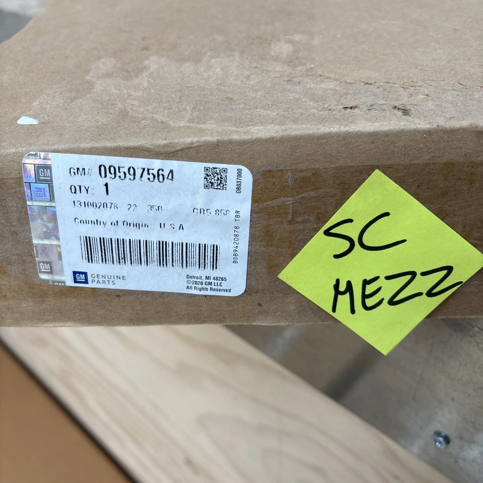 GM 9597564 Cubierta de moldura de rueda Chevrolet Traverse 2009-2017 Foto 1 de 1