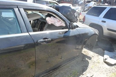 Puerta delantera derecha pasajero R/F carcasa negra 05 06 07 08 09 10 Chrysler 300 CAR_RM Foto 1 de 2