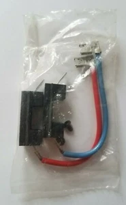( 2 ) - Bussmann S8000 Single Fuse Holder Block With Cable Connectors  - Picture 1 of 5