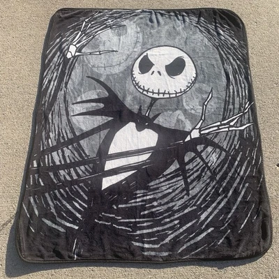 Pesadilla antes de Navidad Jack Skellington manta negra gris 46”x 60” Foto 1 de 4