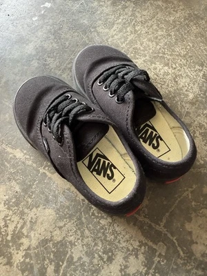 Vans sin cordones negro niño talla 8 Foto 1 de 3