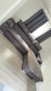 Graues Sofa mit Schlaffunktion - Bild 1 von 3