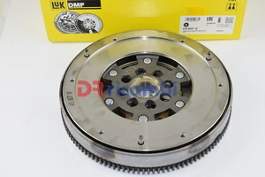  VOLANO ALFA MITO - FIAT 500L PANDA PUNTO - LANCIA YPSILON 0.9 - LUK 415063710 - Picture 1 of 3