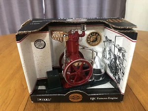 NEW VINTAGE 1992 ERTL IHC FAMOUS VERTICAL ENGINE 1/8 LIMITED EDITION #615 - Picture 1 of 11