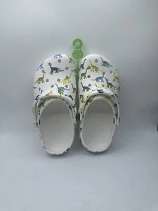 Boy's Slip-Ons Crocs Classic Character Print Clog SIZE J1 NWT - Picture 1 of 5