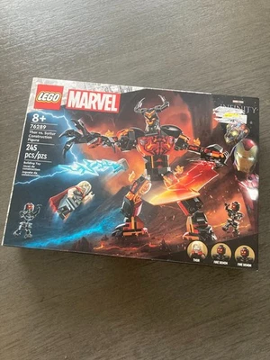 LEGO Super Heroes: Thor Vs. Surtur Construction Figure (76289) - Image 1 of 2