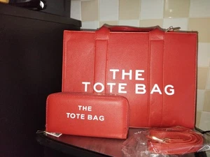 Red Marc Jacobs Bag With Purse Never Used - Picture 1 of 3
