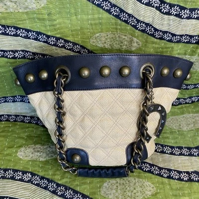 Bolso de Hombro Betsey Johnson Años 90 Negro/Crema Taket Tasket Cuero Rosa Foto 1 de 4