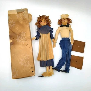 Vintage handgefertigte Maishülse Raggedy Ann & Andy Puppen in Box Spuk Kurioses Dekor  - Bild 1 von 11