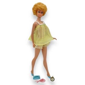Vintage 1960s Barbie Bubble Bubblecut #850 Blonde w Sweet Dreams #973 Set Mattel - Picture 1 of 9