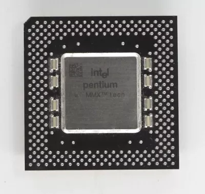 Socket 7 Processor CPU - Intel Pentium MMX 233  - 233MHz - SL27S - TESTED - Image 1 of 2