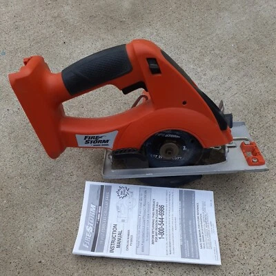 Sierra circular inalámbrica Black And Decker Firestorm 18 voltios FS1800CS con hoja 18 V Foto 1 de 4