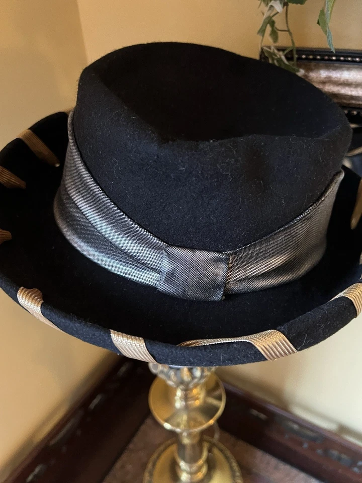 Sombrero Derby Iglesia Lana Negro Hecho para Boda EE. UU. Borde Dorado Bollman Foto 1 de 4