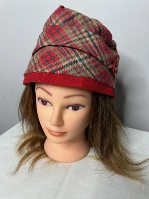 Dapper flapper Hat wool vintage Bucket Hat One Size Red Plaid - Image 1 of 4