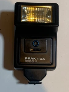 Praktica 1600A Camera Flash nice little unit - Picture 1 of 2
