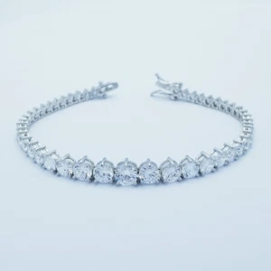 BRACCIALE TENNIS a SCALARE in ARGENTO 925 RODIATO in ORO BIANCO - Foto 1 di 4