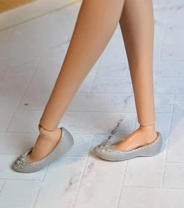 PISOS DE BALLET BARBIE Fashionistas GRIS con puntera adornada para muñecas MTM PIES PLANOS - Imagen 1 de 17