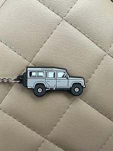 Grey Key Rings For Classic Land Rover Defender 110 Chain Gift Stocking - Picture 1 of 3