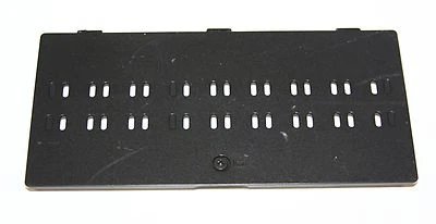 CUBIERTA MEMORIA RAM PLACA PANEL PUERTA (NEGRO)--PORTATIL TOSHIBA QOSMIO G35-AV600 Foto 1 de 2