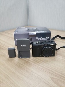 Canon Powershot G9 Digital Camera Battery, Charger, & More. SOLD AS IS FOR PARTS