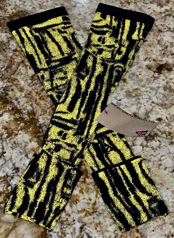 NIKE X ACG Printed Midweight Yellow Black Running Train Arm Sleeves Mens L / XL - Image 1 of 4