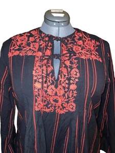 J. Peterman Boho langes schwarz rot Streifen bestickt Blumen Kleid Nachthemd - Bild 1 von 7