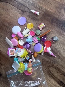 Sacchetto di accessori alimentari Barbie vintage casuali piatti ciotole cibo Barbie anni 90 - Foto 1 di 4