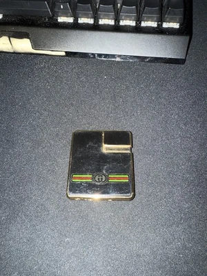 Encendedor de placa con bolsa Gucci Briguet Depositaires Abrees Avec años 80 Foto 1 de 2