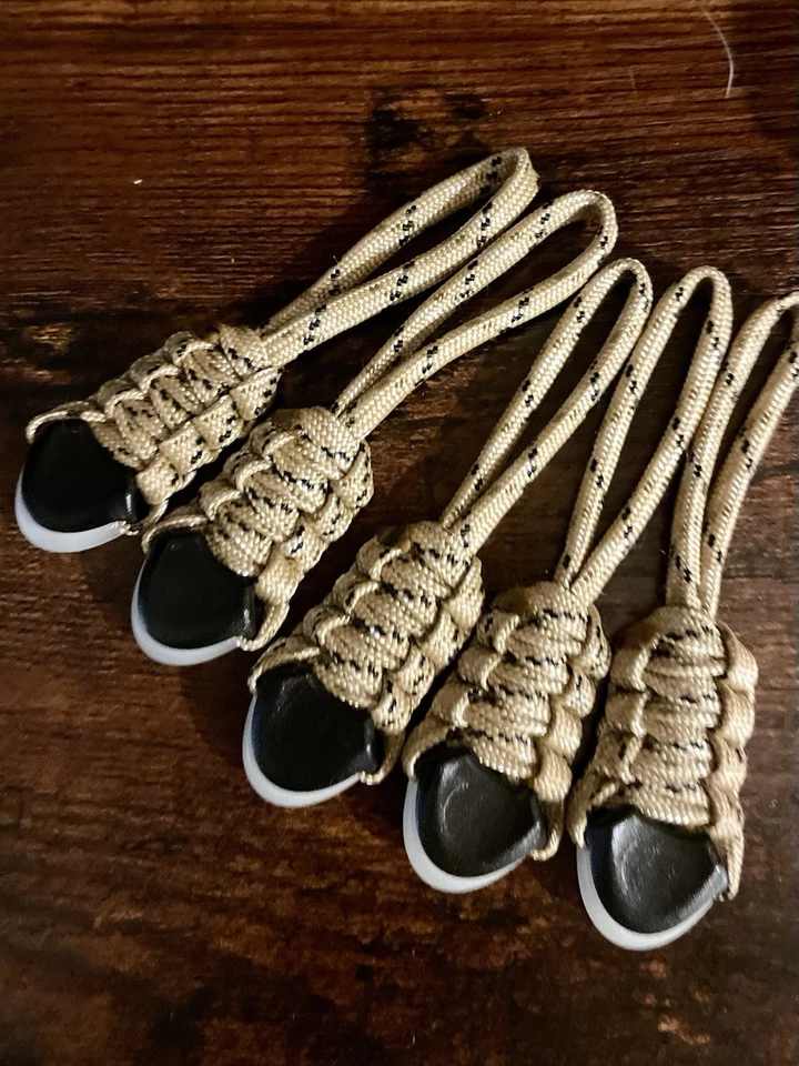 (5) Puxadores de zíper Paracord - Mochilas. Bolsas de engrenagens. Bolsas de caminhada - Camuflagem deserto - Imagem 1 de 1