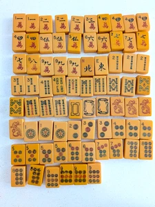 76 Vintage Mah Jong Tiles Opaque Butterscotch Caramel Bakelite 7/16" Thick - Picture 1 of 24