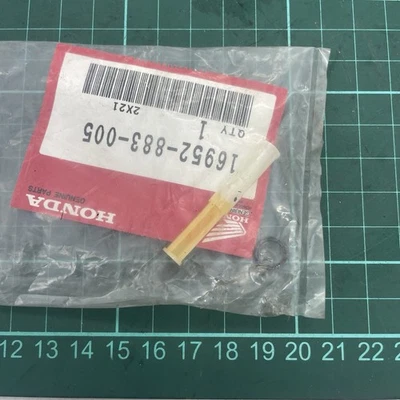 16952-883-005 Genuine Honda Fuel Cock Tap Filter Screen Generator E 1500 25 NOS - Image 1 of 4