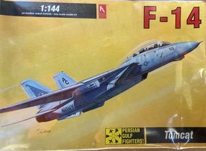 Hobby Craft 1:144 scale Tomcat - Picture 1 of 2