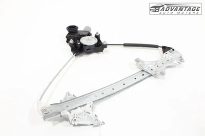 Toyota Corolla 2020-2024 sedán puerta delantera derecha ventana regulador y motor OEM Foto 1 de 4