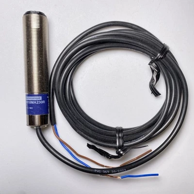 Telemecanique Photoelectric Sensor XU2M18MA230R, NEW - Image 1 of 4