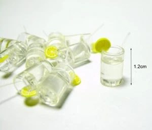 40 Teile Puppenhaus Miniatur 1:12 Spielzeug Küche klar Zitrone Wasser Trinkbecher - Bild 1 von 12