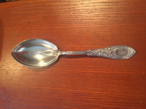 Whiting Arabesque Sterling Silver #19 Berry Spoon Light Gold Wash 7 1/2 INCHES Cover