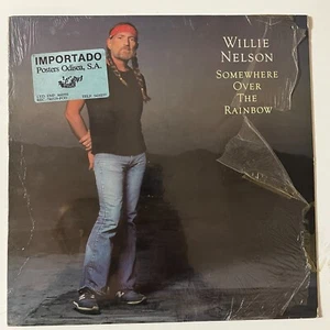 WILLIE NELSON -SOMEWHERE OVER THE RAINBOW- 1981 US LP + INNER SLEEVE COUNTRY - Imagen 1 de 6