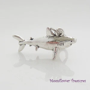 Silver Tone 3D Great White Shark Charm fit Clip on Charm Bracelet - Picture 1 of 2