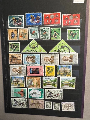 Jamaica group of 47 good stamps loose Scott Cat 146/1006 1951-2005 - Image 1 of 3